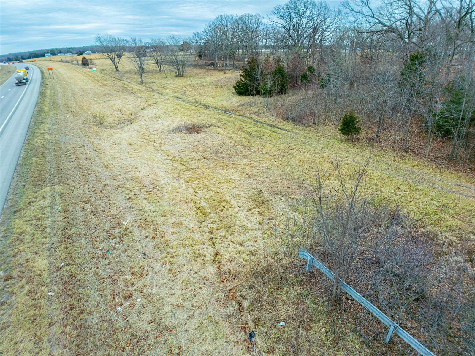 99 N Scott Road Property Photo 5