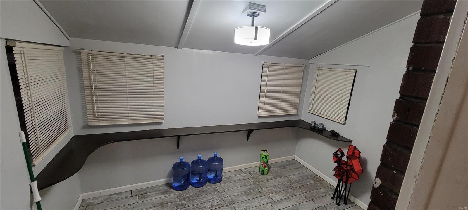 3003 Gary Drive Property Photo 5