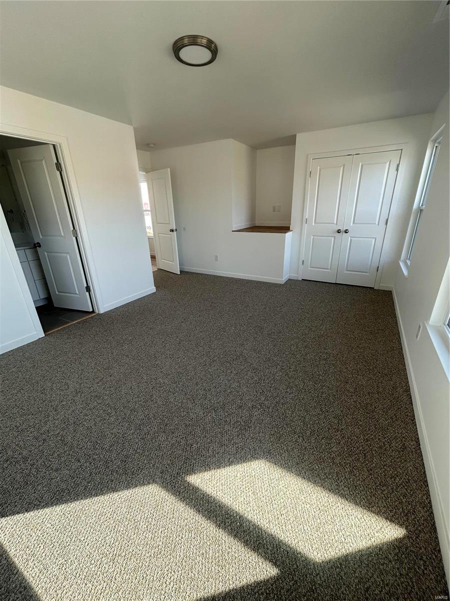 3716 Hebert St Property Photo 4