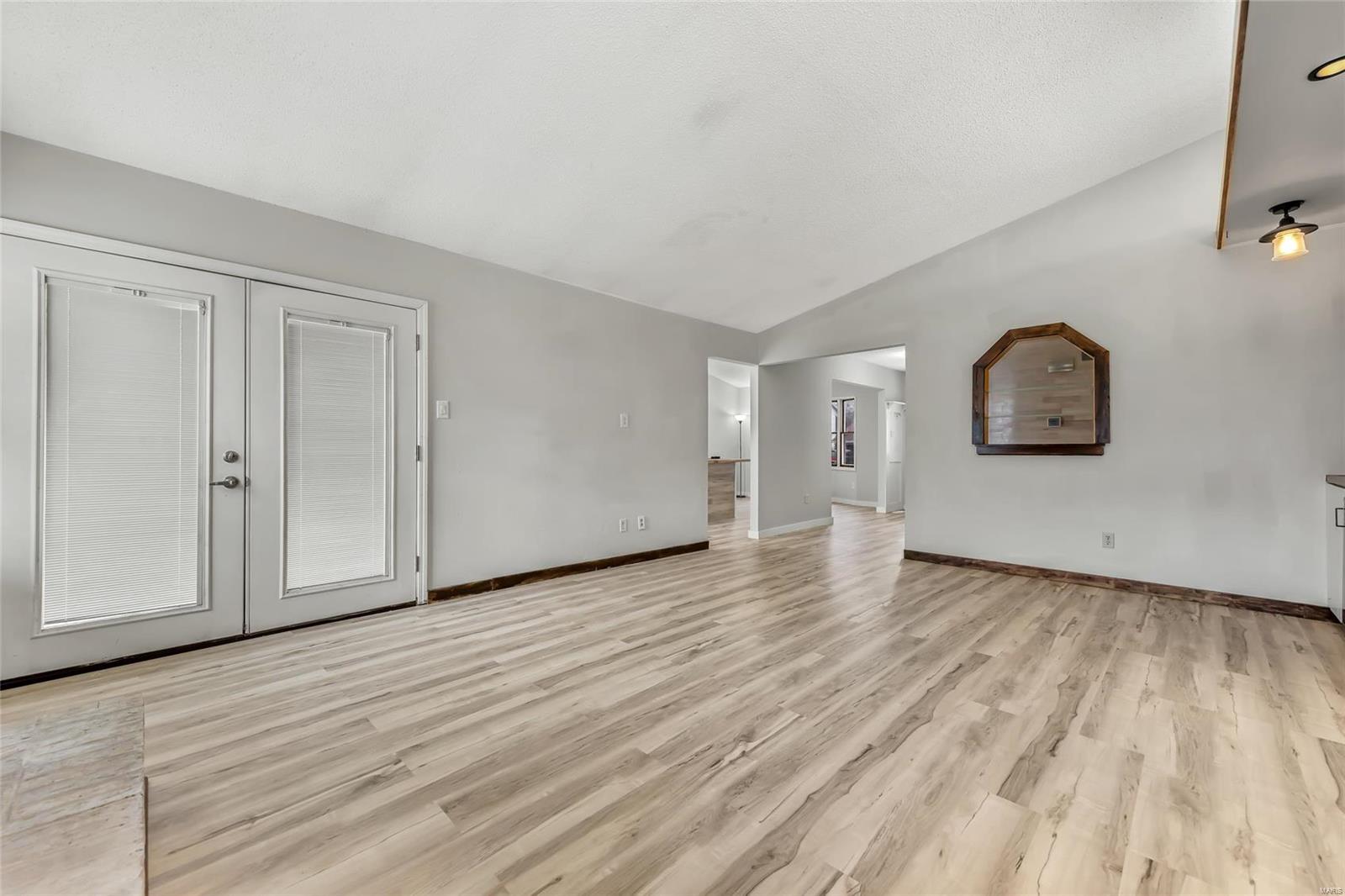 4155 Attleboro Ct. Property Photo 7