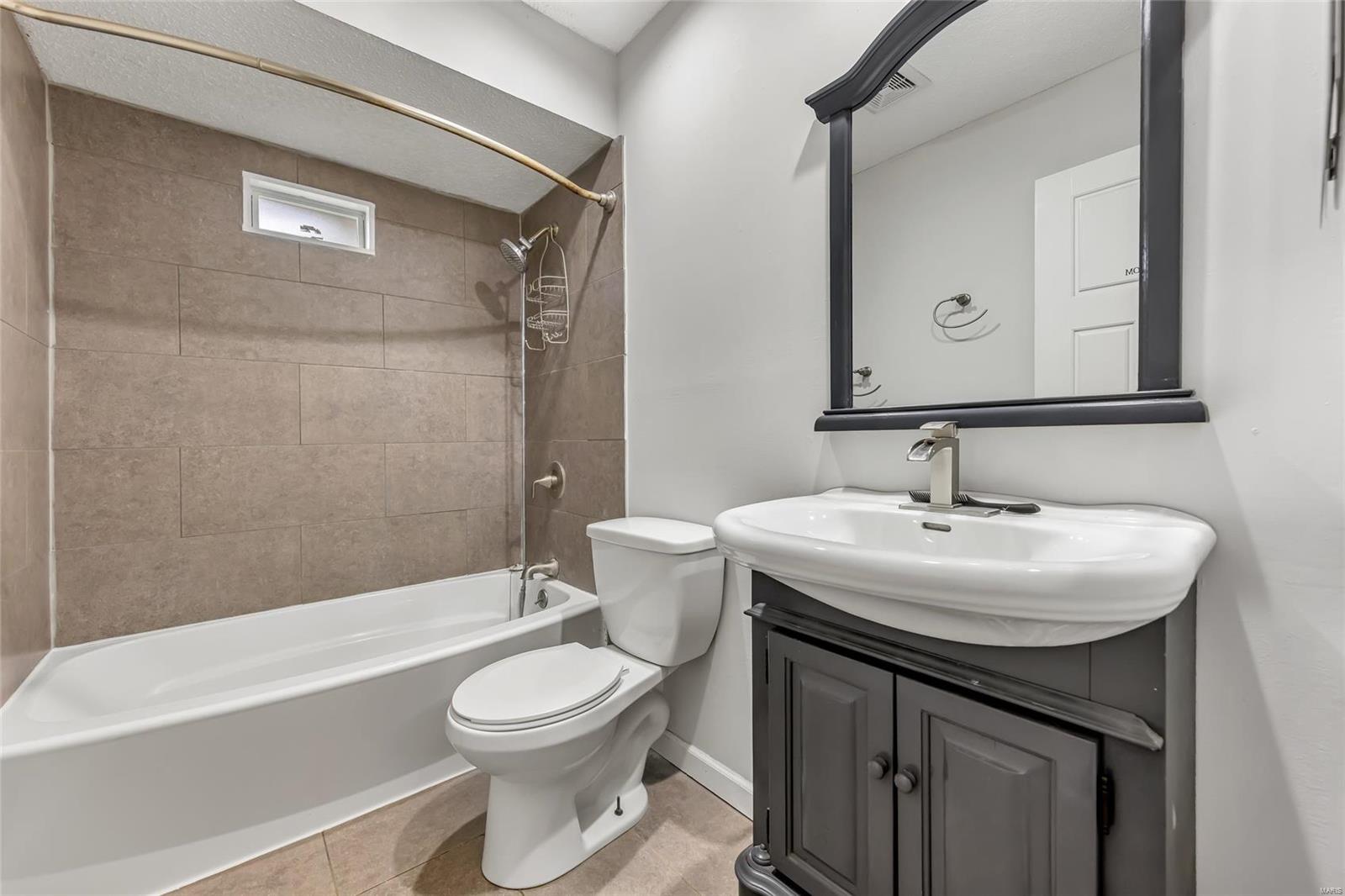 4155 Attleboro Ct. Property Photo 18