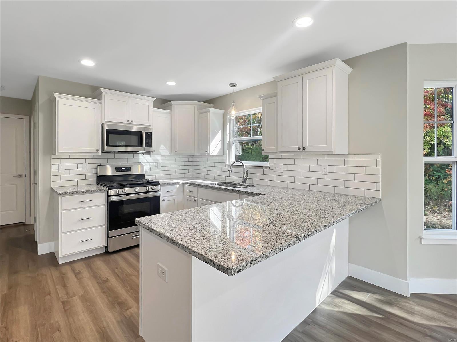1232 Scuddler Property Photo 4