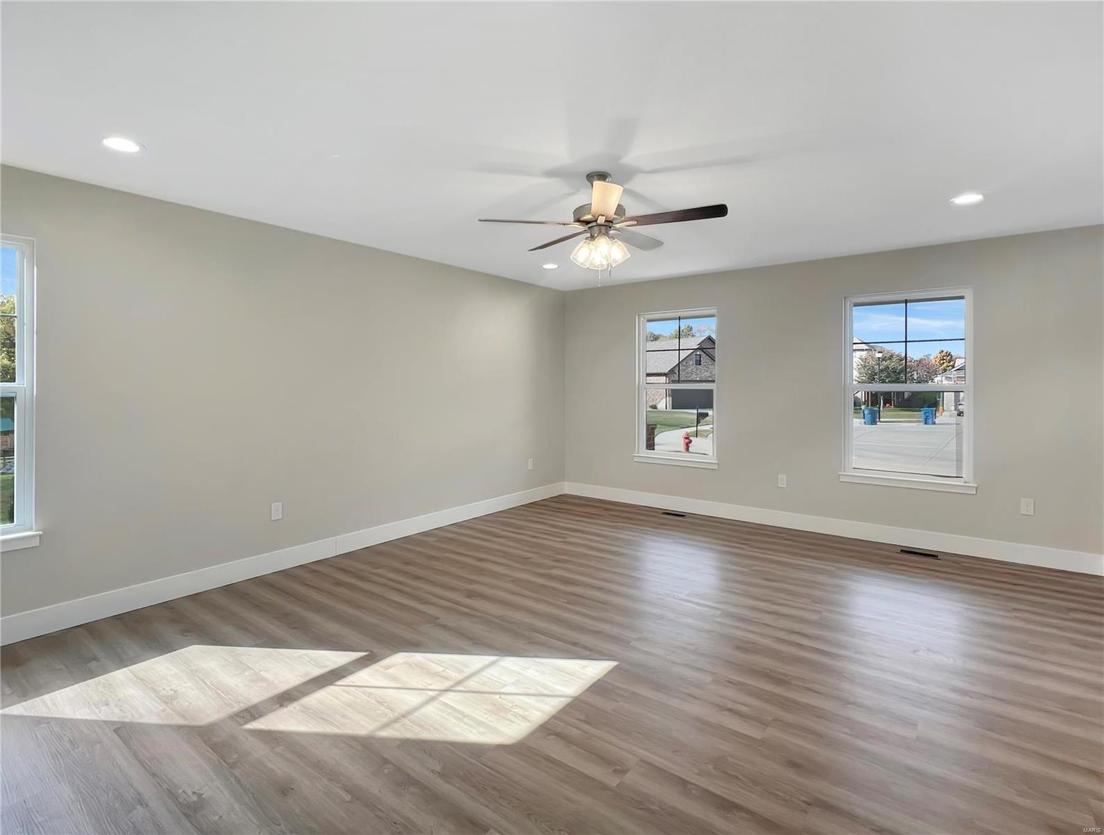 1232 Scuddler Property Photo 8