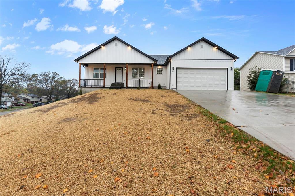601 Charles Street Property Photo 1