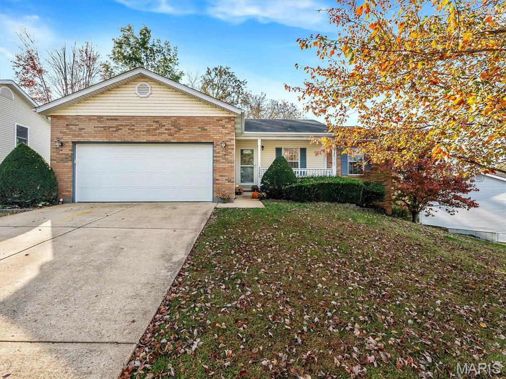 2352 Brookview Drive Property Photo 1