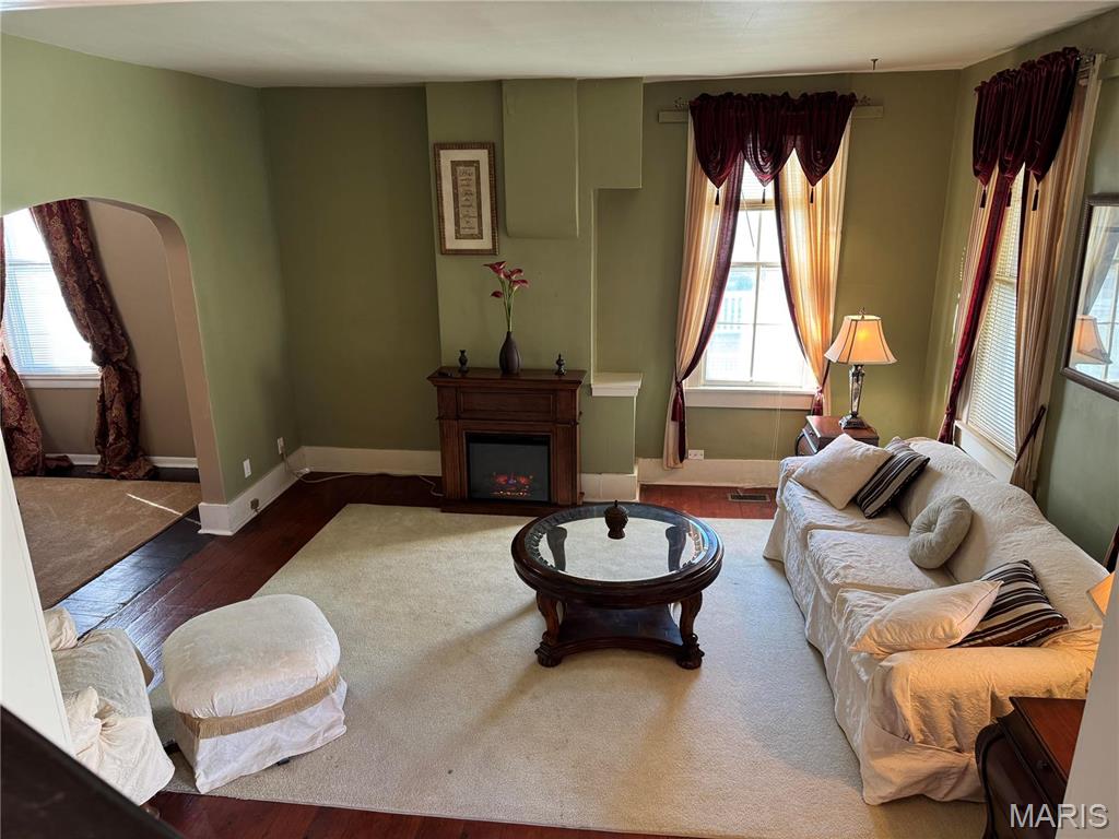 906 Georgia Street Property Photo 7