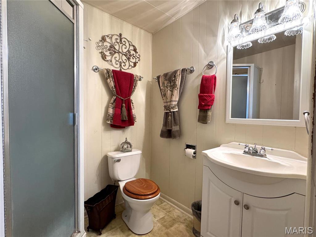 906 Georgia Street Property Photo 9