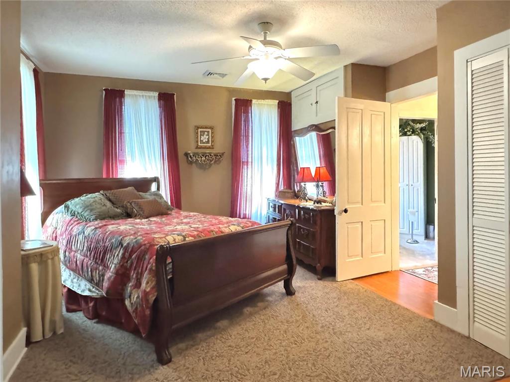 906 Georgia Street Property Photo 50