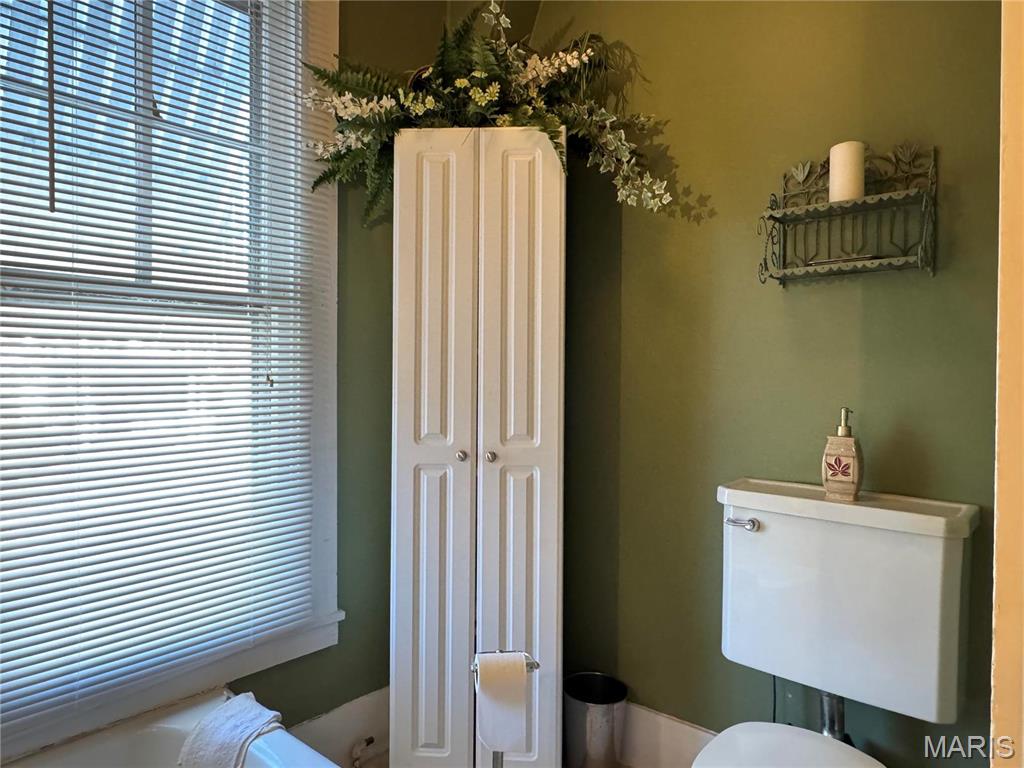 906 Georgia Street Property Photo 51