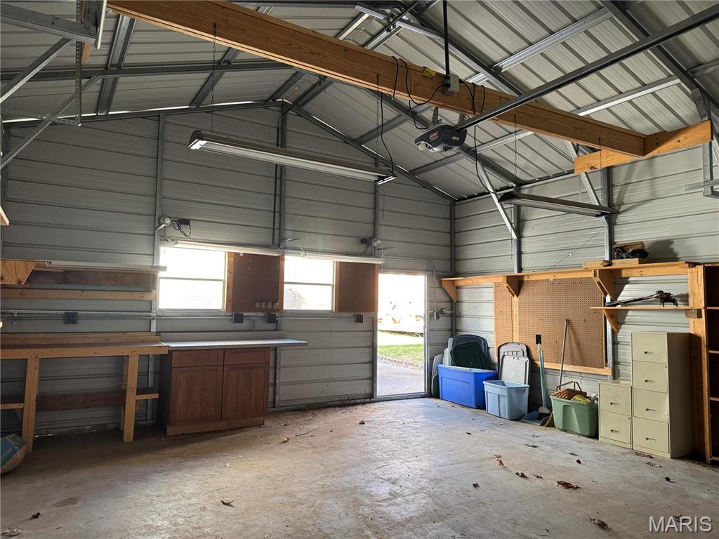906 Georgia Street Property Photo 54