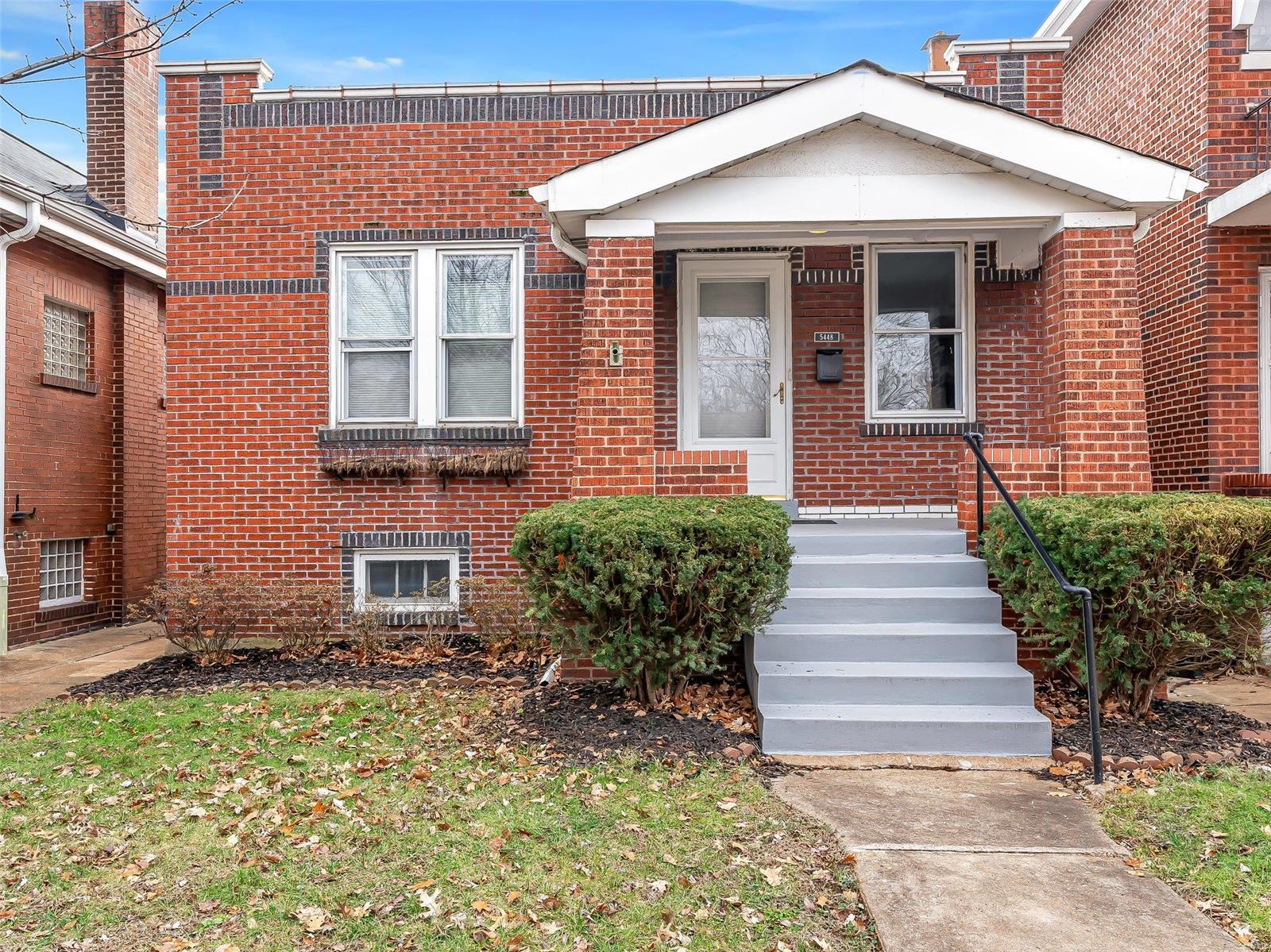 5448 Murdoch Avenue Property Photo 1
