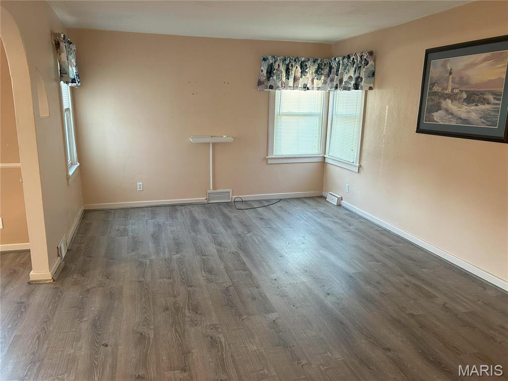 1207 Douglas Street Property Photo 9