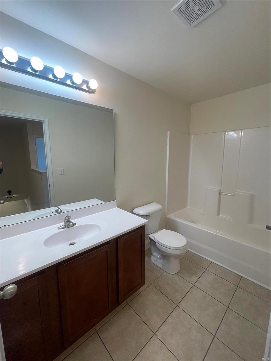 38 Kensington Drive Property Photo 20