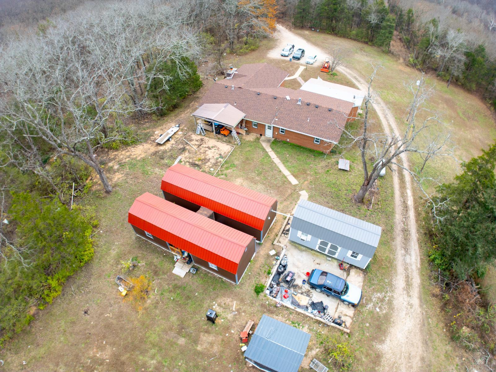 10665 Old Highway 66 Property Photo 2