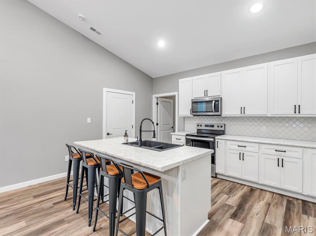 60 Cedar Brook Drive Property Photo 8