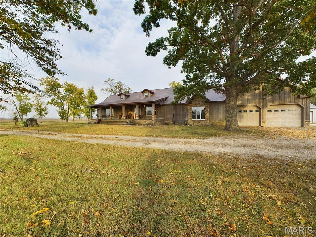 1980 County Road 243 Property Photo 2