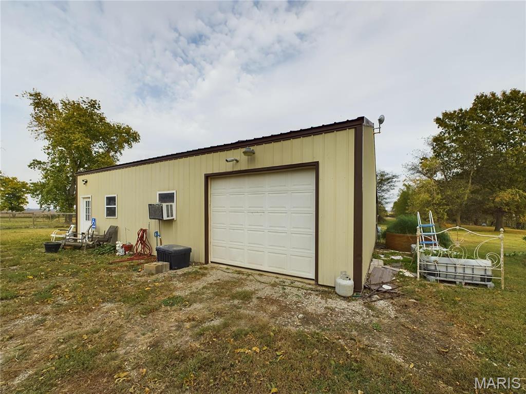 1980 County Road 243 Property Photo 6