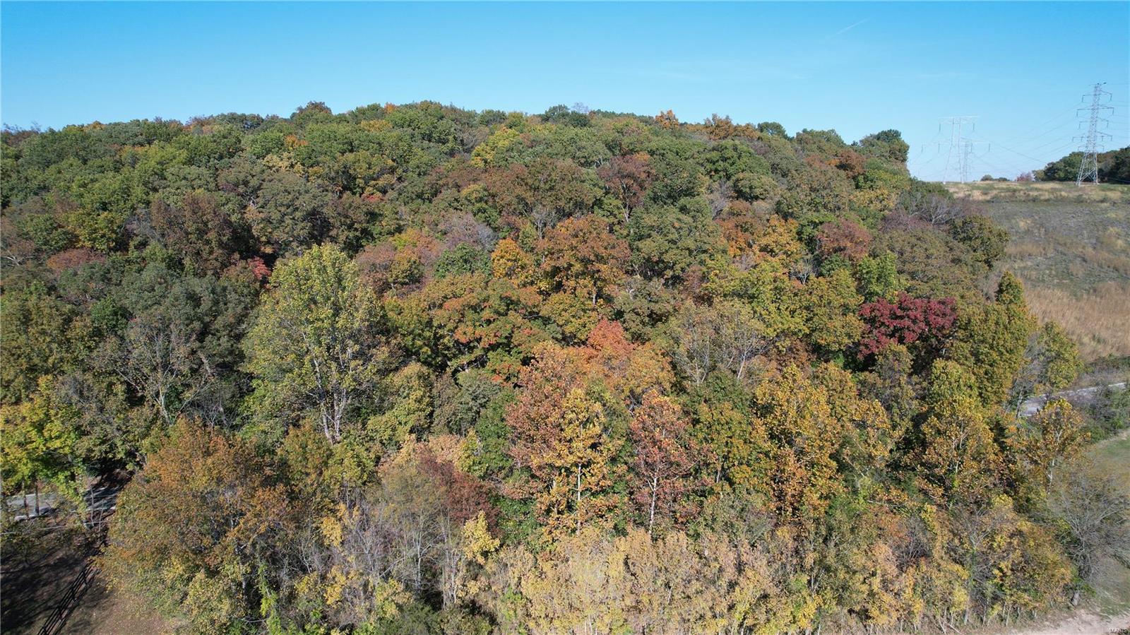 1318 Pond Road Property Photo 1