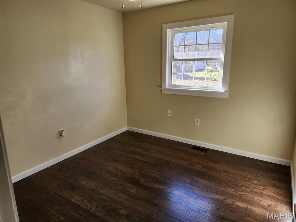 308 Navajo St Property Photo 15