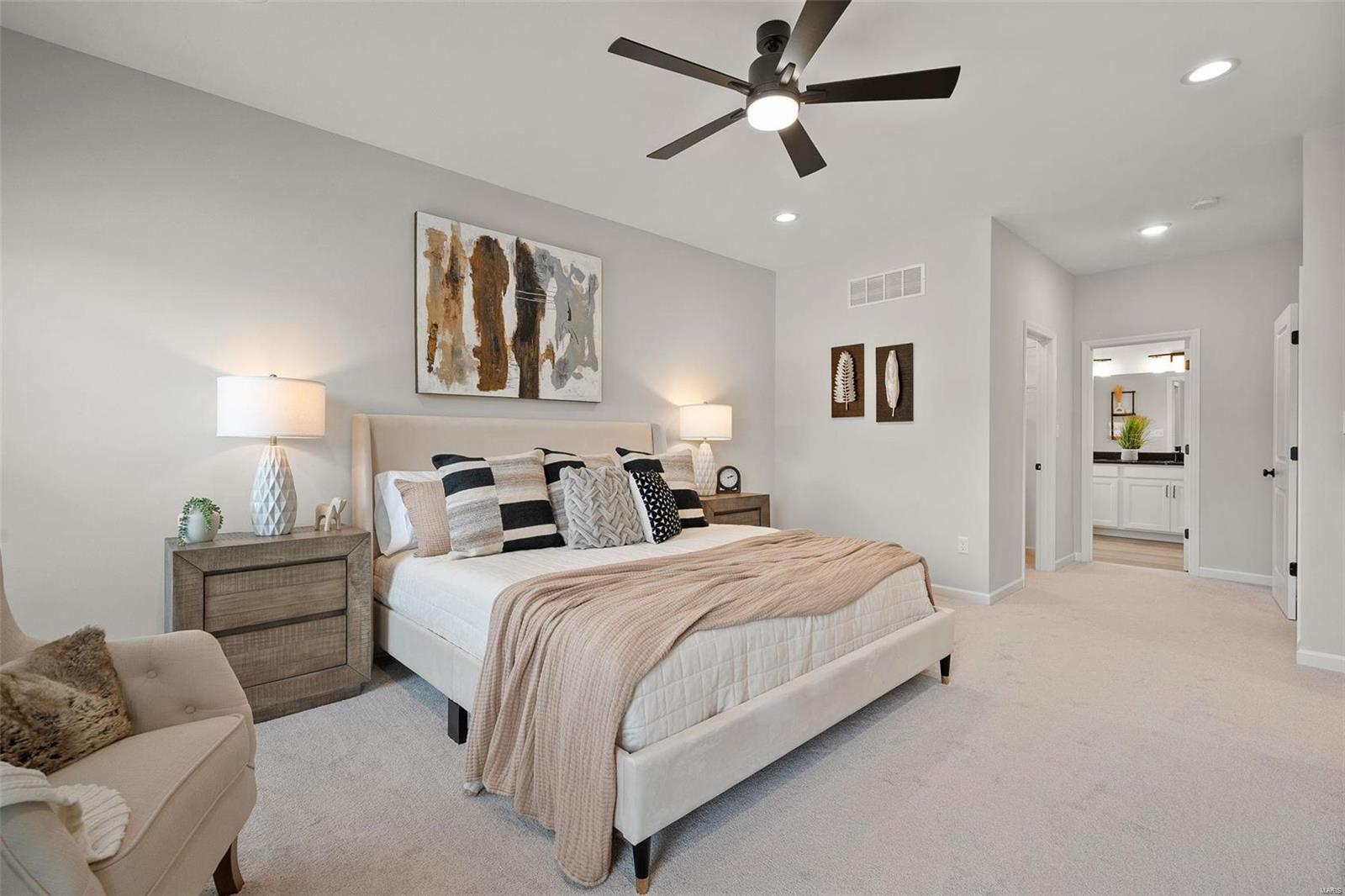 2328 Fernau Court Property Photo 6