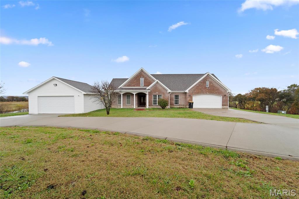 5310 Tebbetts View Drive Property Photo 5