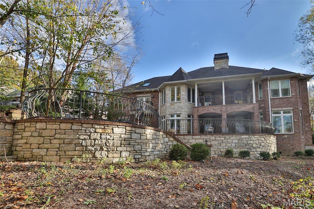 7406 Creek Ridge Lane Property Photo 2