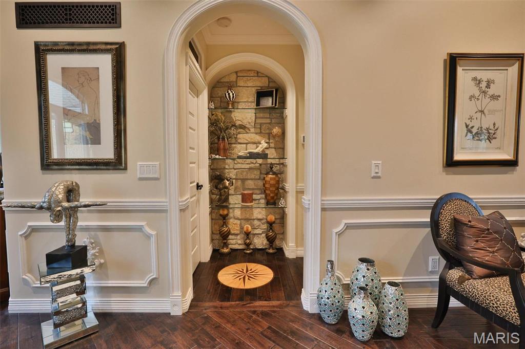 7406 Creek Ridge Lane Property Photo 29