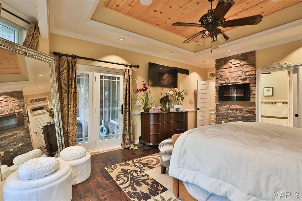 7406 Creek Ridge Lane Property Photo 44