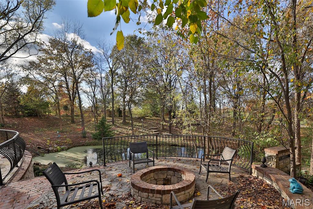 7406 Creek Ridge Lane Property Photo 94