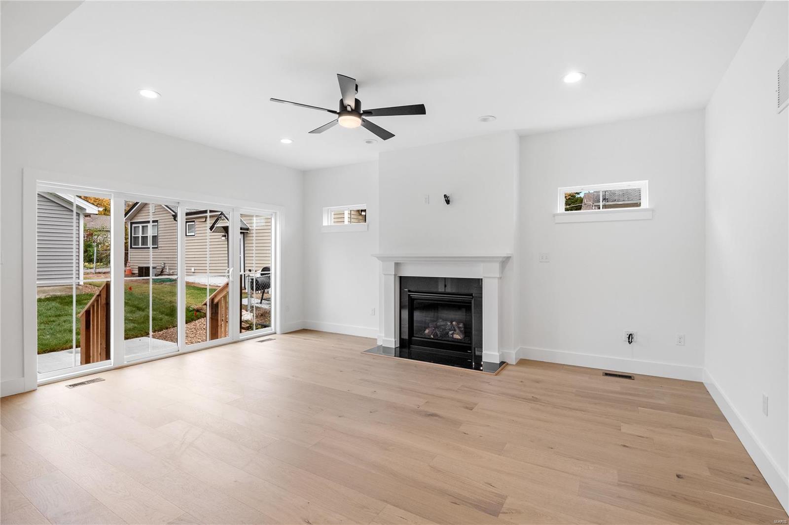 6927 Sutherland Avenue Property Photo 15