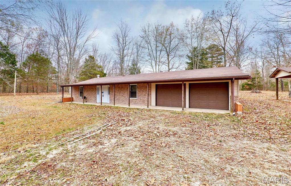 10994 Webster Road Property Photo 9
