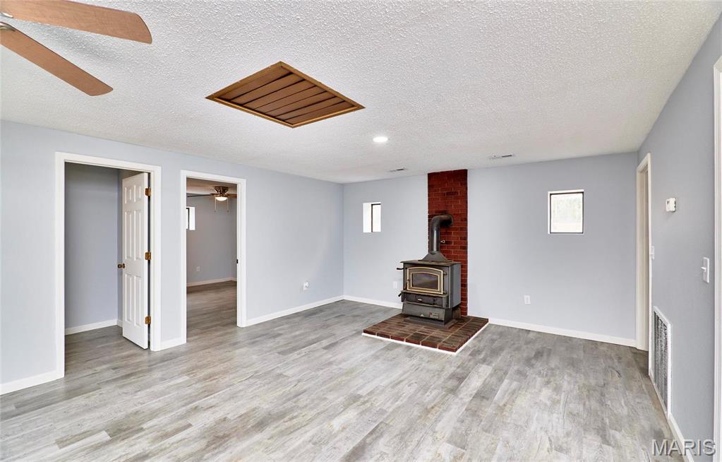 10994 Webster Road Property Photo 15