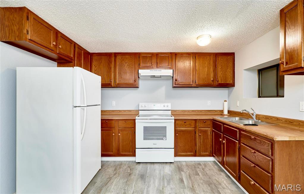 10994 Webster Road Property Photo 22
