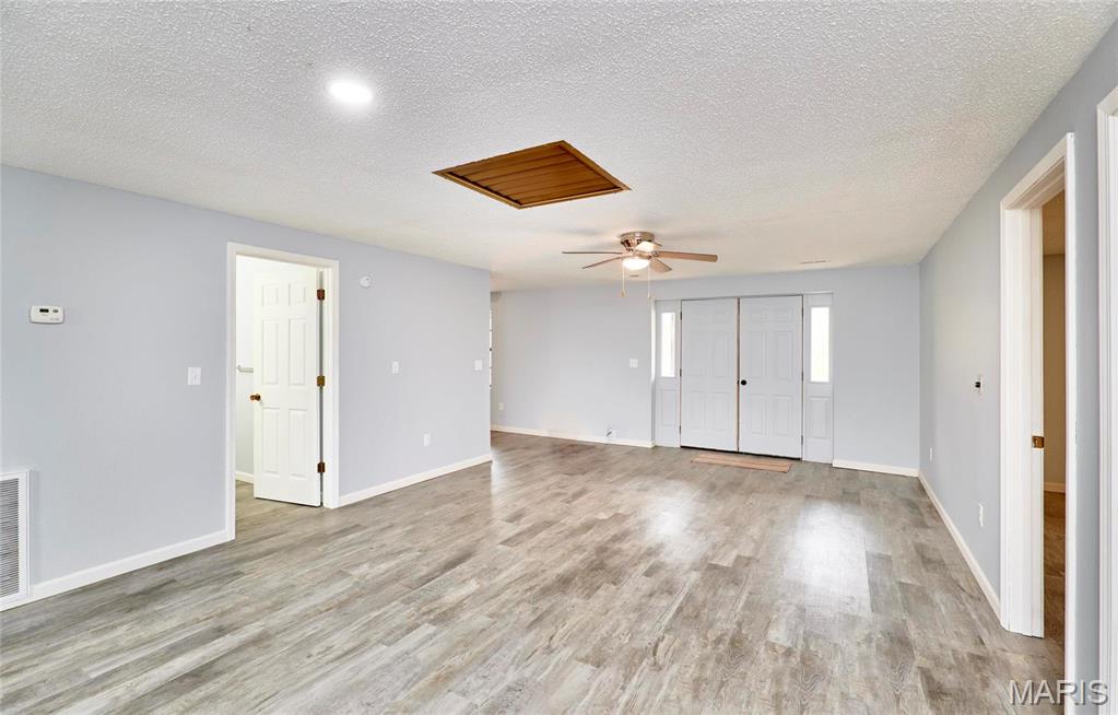10994 Webster Road Property Photo 24