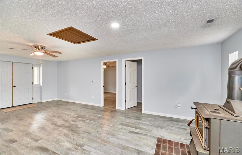 10994 Webster Road Property Photo 25