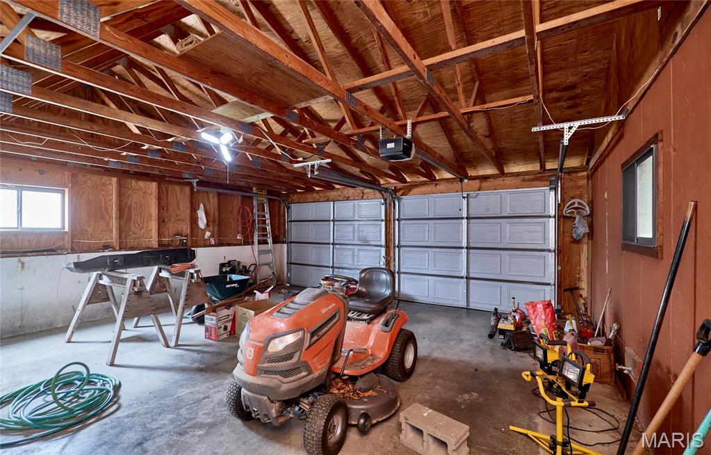 10994 Webster Road Property Photo 40