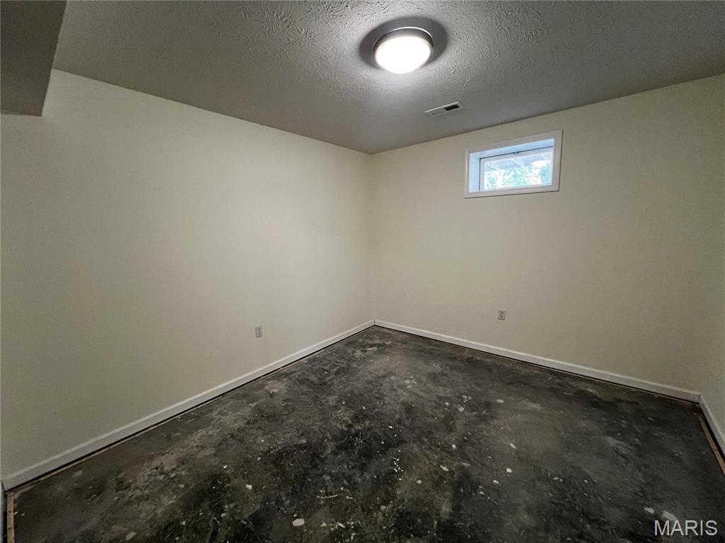 26910 Stephanie Lane Property Photo 35