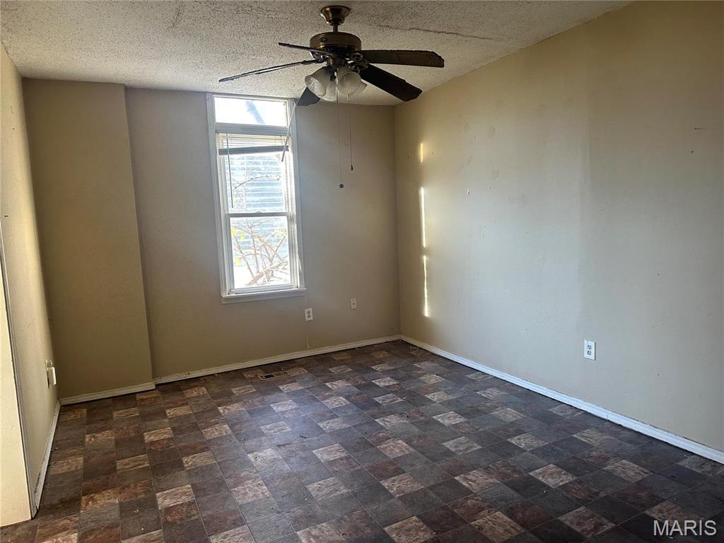 113 S 2nd Street Property Photo 6