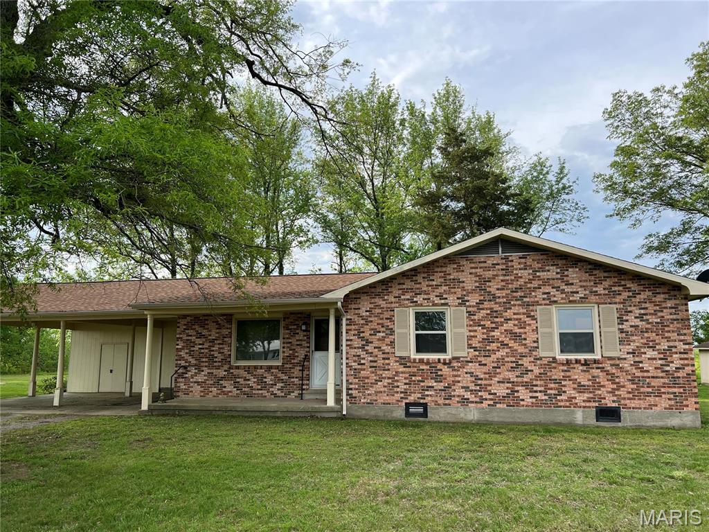 15274 Highway C Property Photo 4