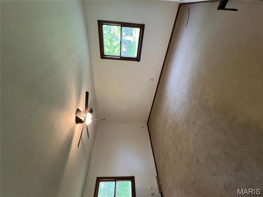 15274 Highway C Property Photo 10