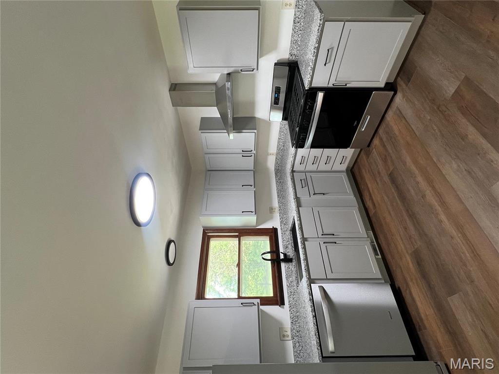 15274 Highway C Property Photo 14