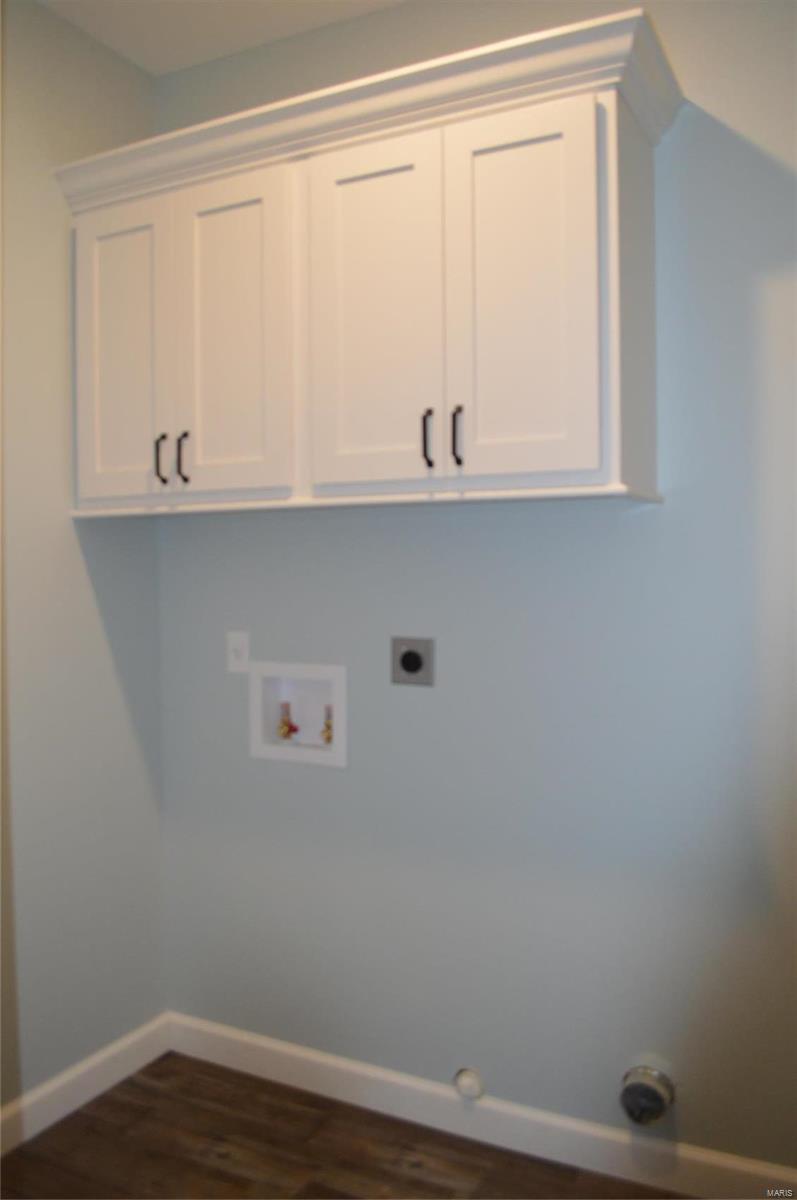 121 Stone Ledge Drive Property Photo 34
