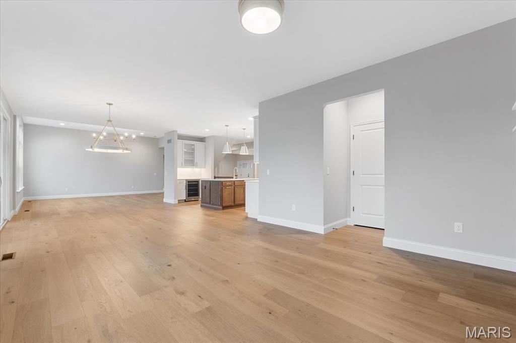 5 Warchol Court Property Photo 12