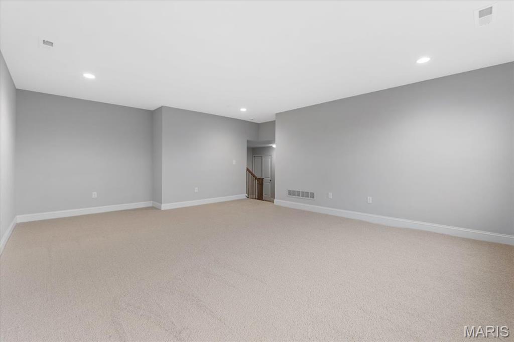 5 Warchol Court Property Photo 38