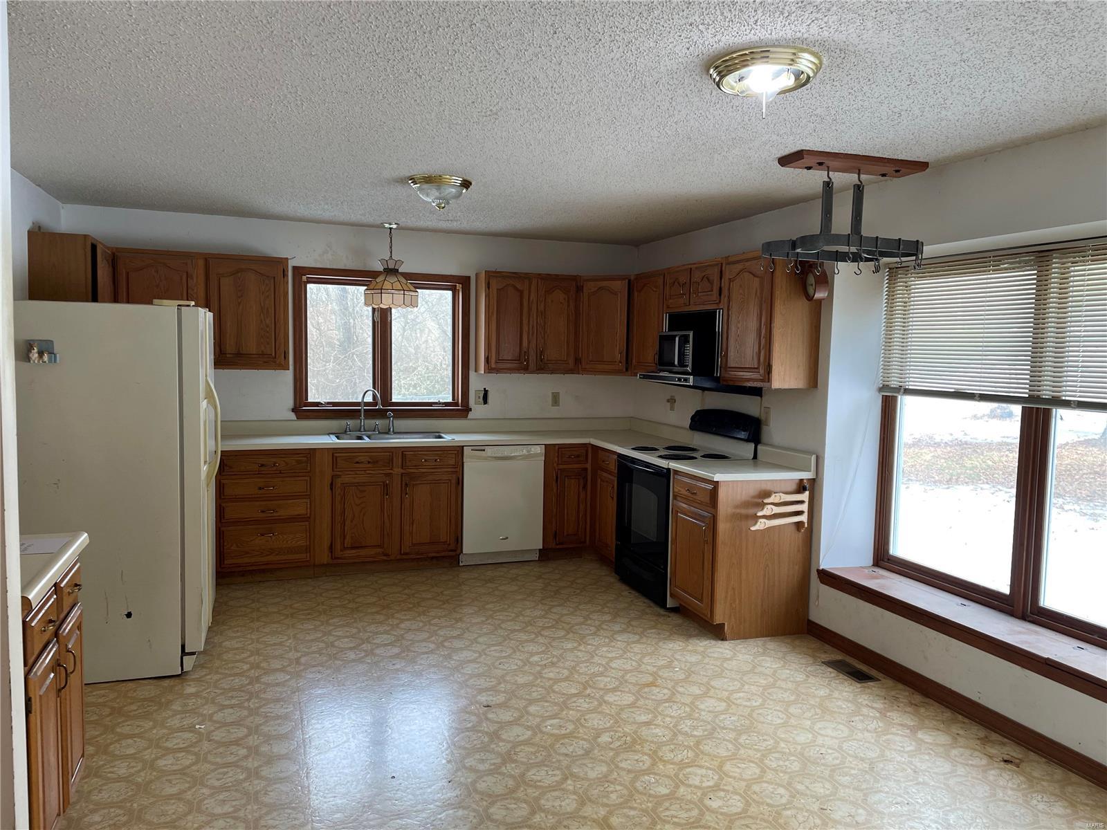 451 C T Farm Road Property Photo 6