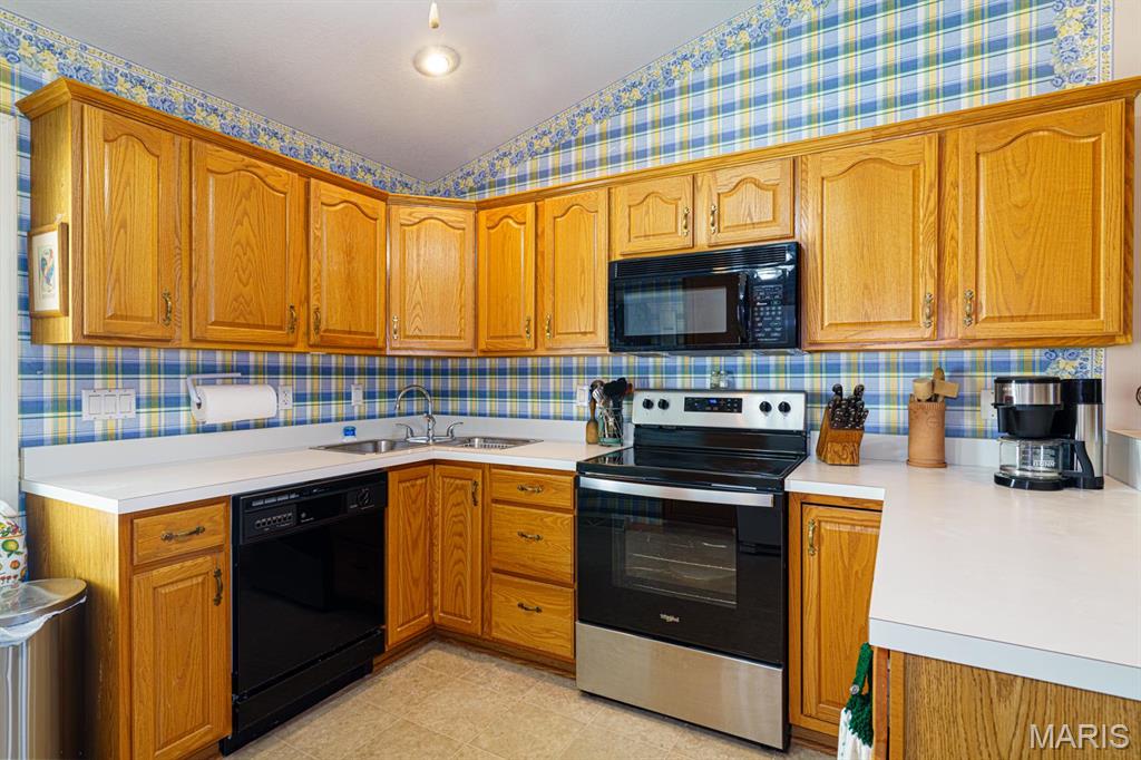 20 Village At Four D Property Photo 6