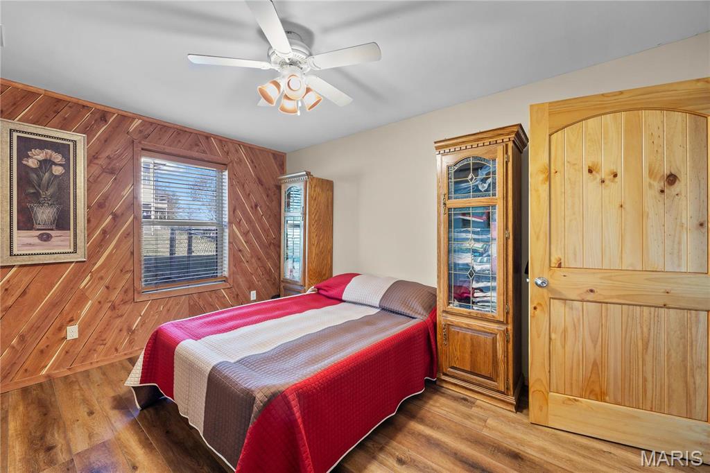 9136 Beach Drive Property Photo 12