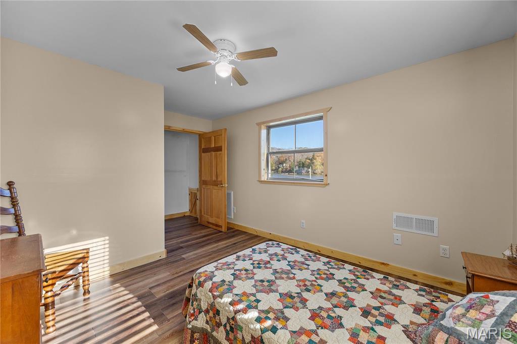 9136 Beach Drive Property Photo 24