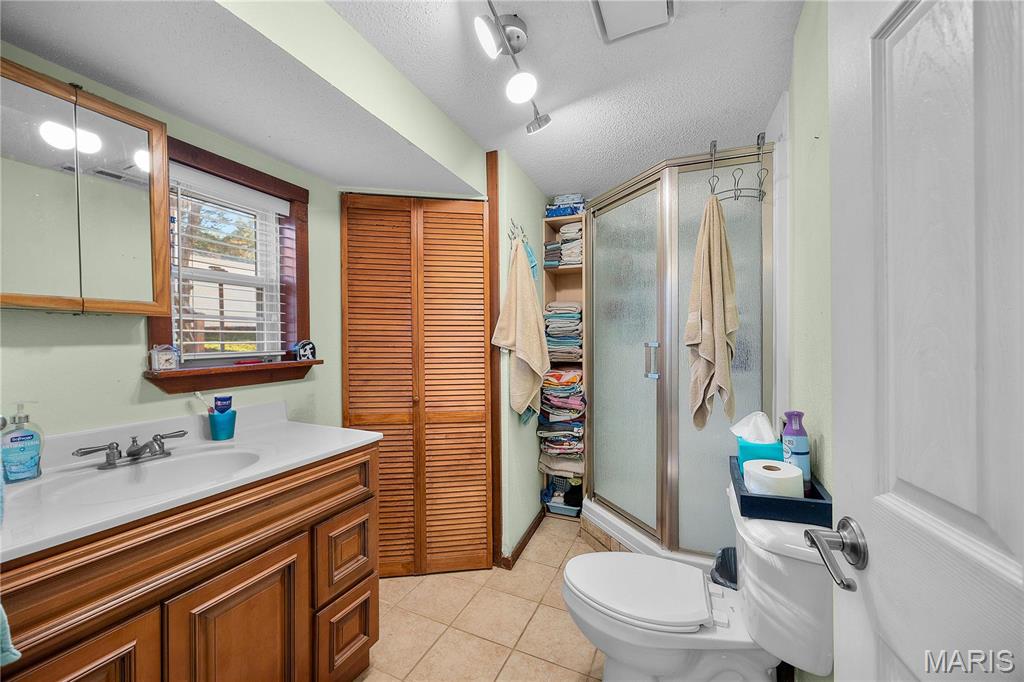 9136 Beach Drive Property Photo 33