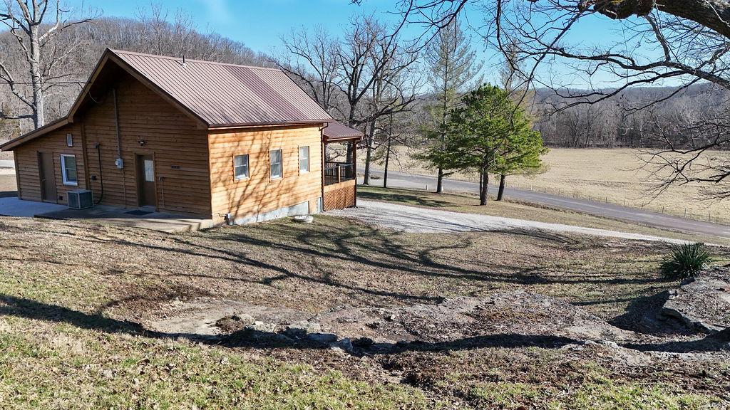 9454 Little Indian Creek Road Property Photo 10